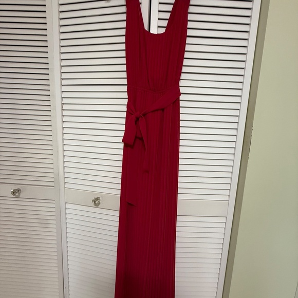 Long Red Pleaded Dress - Picture 5 of 7
